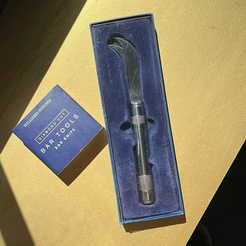 WILLIAMS- SONOMA Diamond Cut Bar Tools Bar Knife